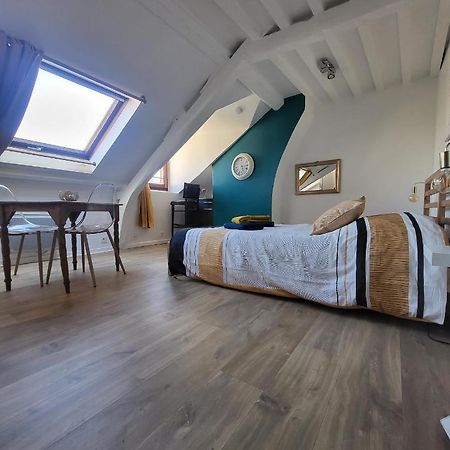 Les Z'Amours Honfleur Bagian luar foto