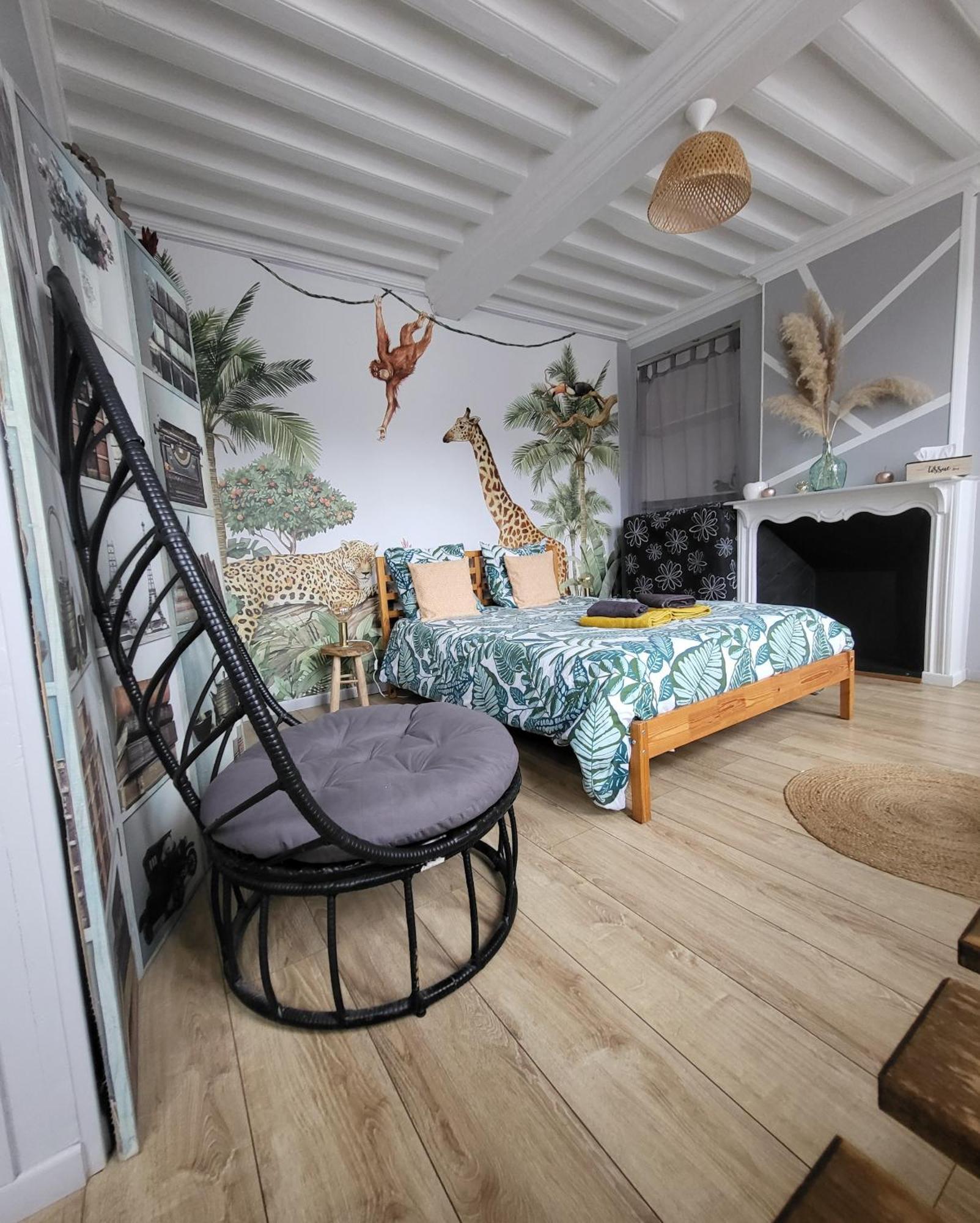 Les Z'Amours Honfleur Bagian luar foto